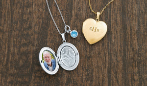 The Gift of Connection – Fingerprint Lockets
