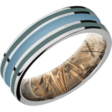 18K White Gold + Polish Finish + King's Field